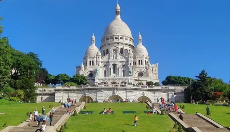 darmowe zwiedzanie paryza