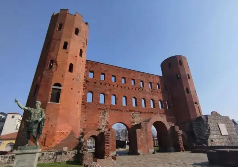 Discover the hidden light of Turin